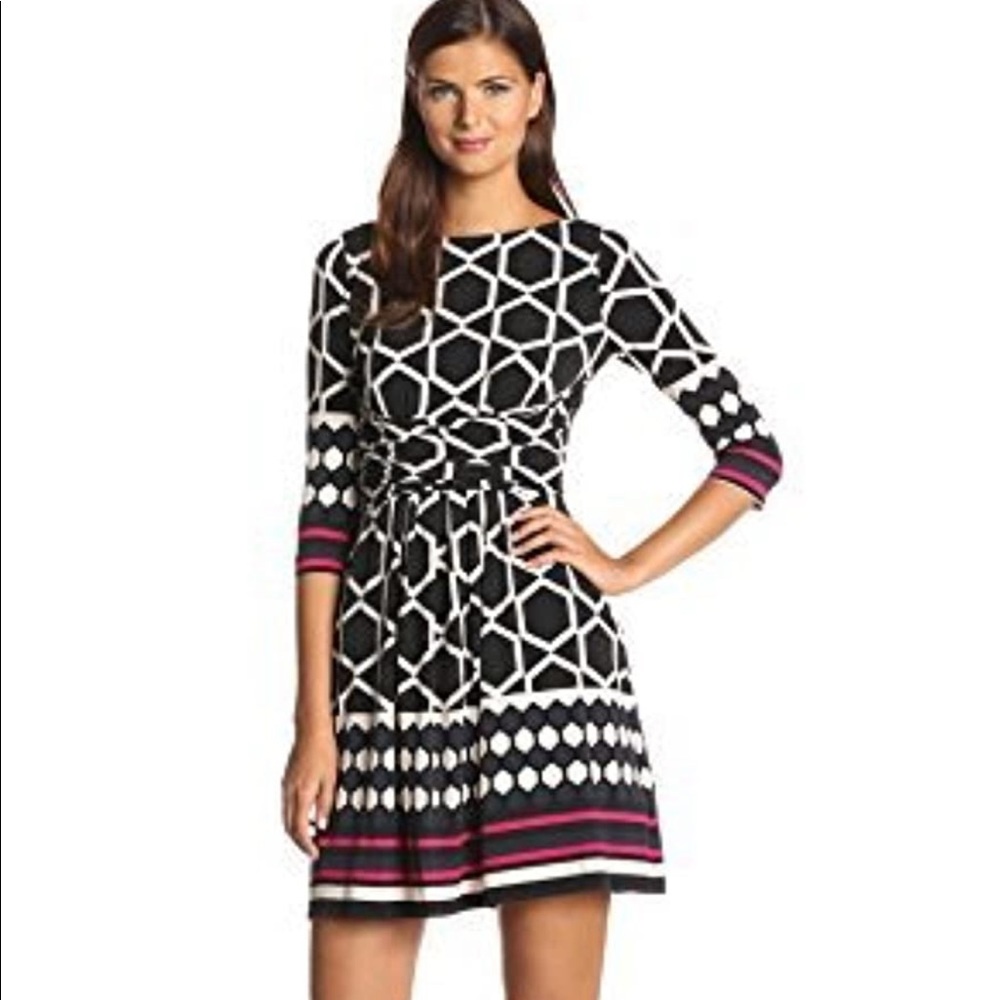 ☀️Eliza J Criss-Cross Waist dress size 8